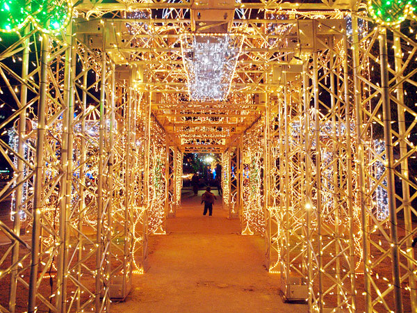 Corridor of illumination